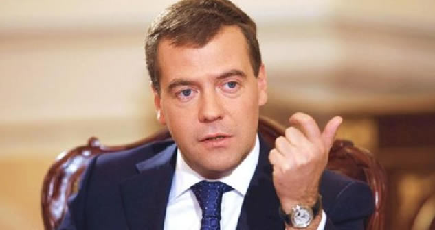 Президент, в частности, предложил создать расширенное правительство medvedev2