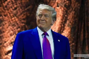 Трамп превращает юбилей Америки в свой персональный праздник себя любимого.